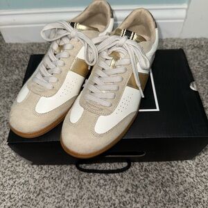 Stylish Women's White and Gold Sneakers
